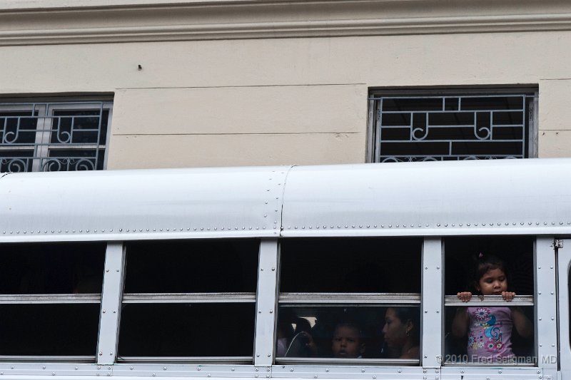 20101202_113628 D3.jpg - Child in bus window, Panama City, Panama